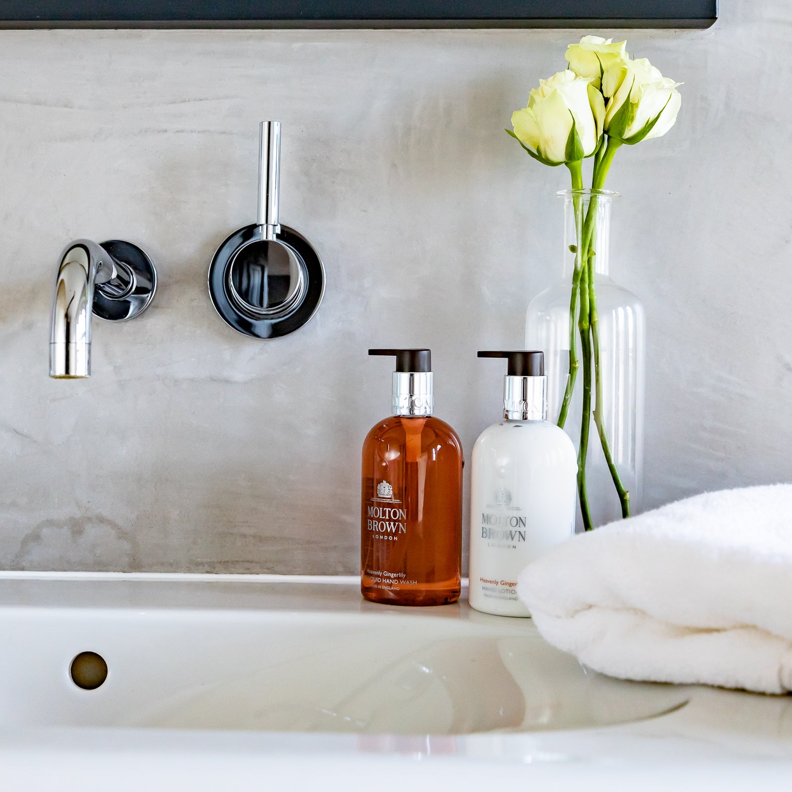 Molton Brown Heavenly Gingerlily Hand Lotion 300ml